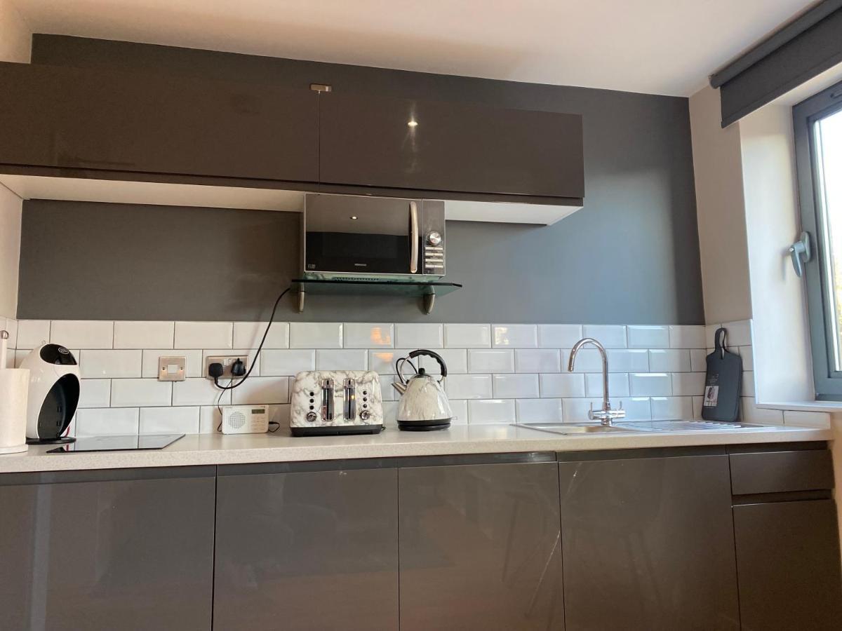 שפילד City Centre Modern Studio Apartment - Westone Free Wifi, Gym Access, Netflix מראה חיצוני תמונה