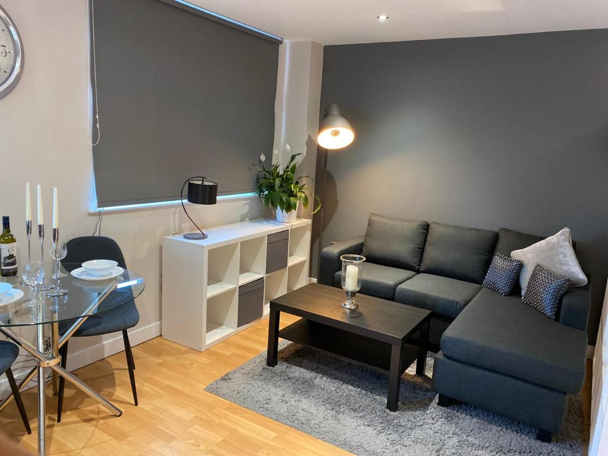 שפילד City Centre Modern Studio Apartment - Westone Free Wifi, Gym Access, Netflix מראה חיצוני תמונה